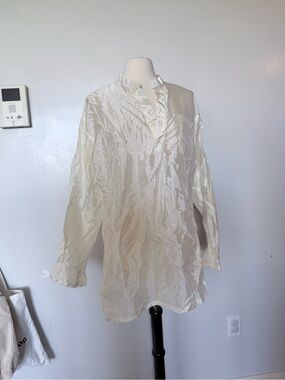 Women’s Cream Long-Sleeve Popover Shirt